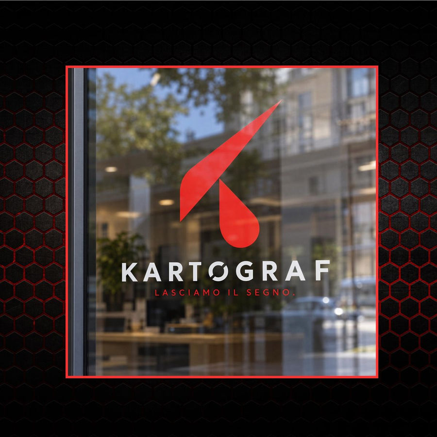 Vetrofania con logo su una vetrina
