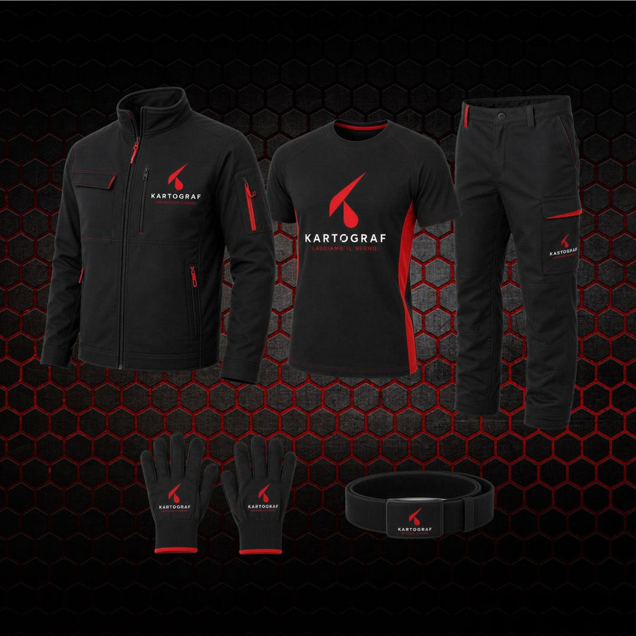 Kit workwear: giacca, t-shirt e pantaloni con logo