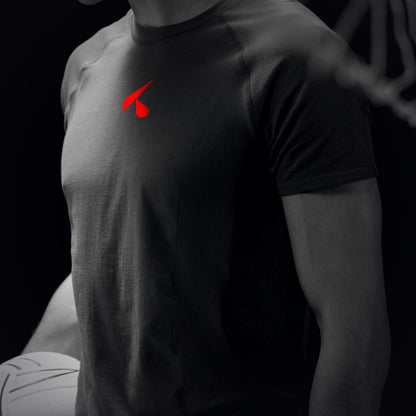 T-shirt tecnica sportiva con stemma della squadra sul cuore